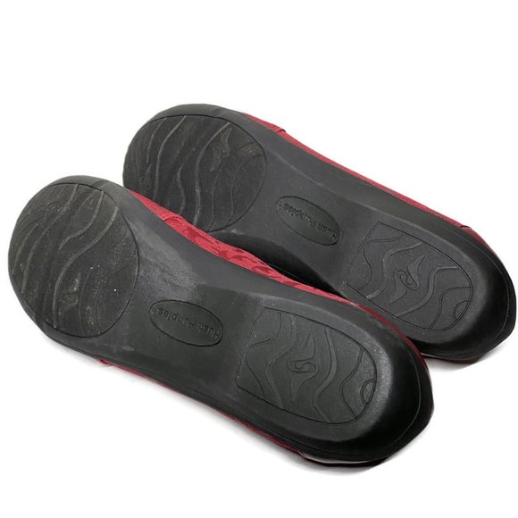 Hush Puppies Red Floral Flats - Picture 6 of 7